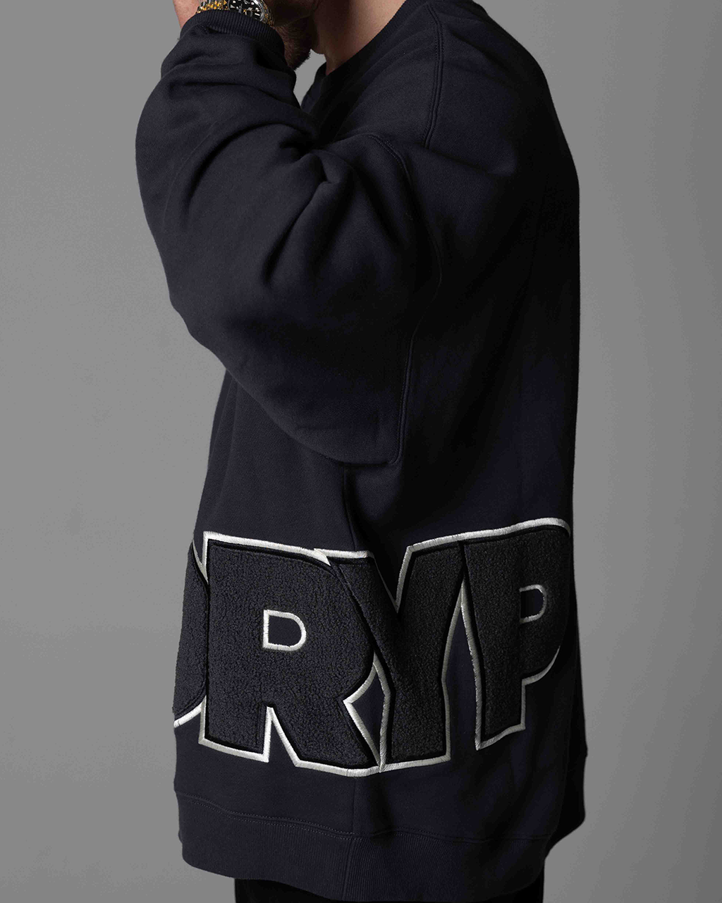 Super Oversized Charli Crew